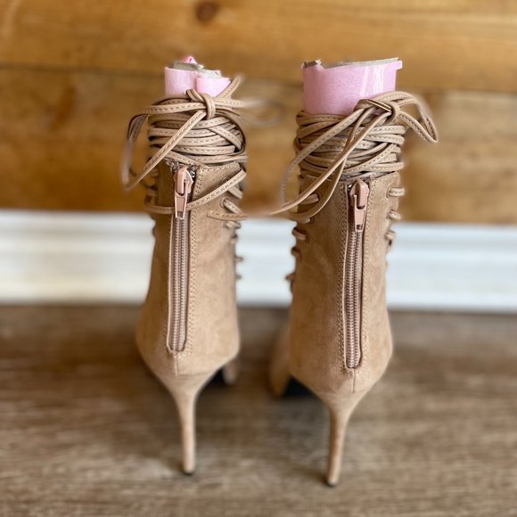 Nasty Gal Raft Heel Womens 7.5 Beige Sexy Ankle Tie Lace Up High Pointed Toe - Picture 4 of 8